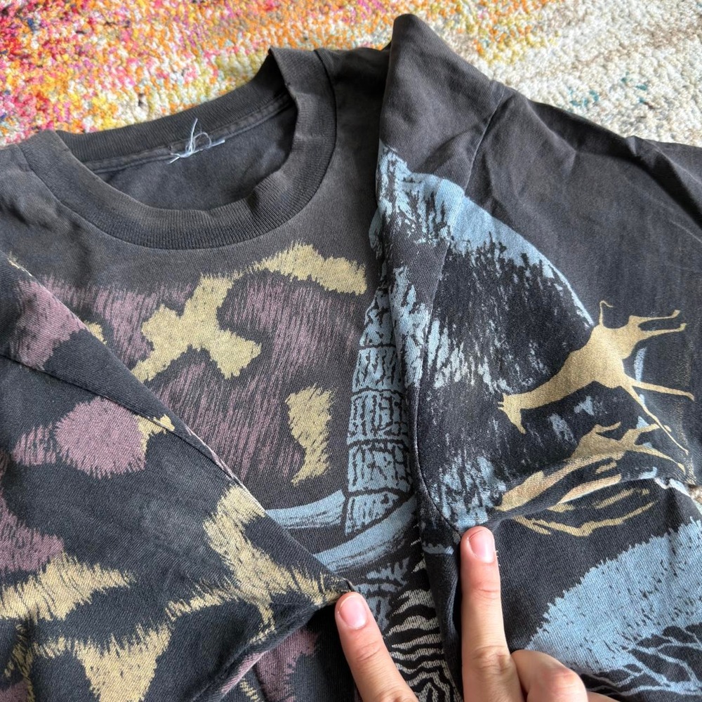 Vintage 90s Safari Animals All Over Print T Shirt Mens XL Black Single Stitch - Picture 3 of 8